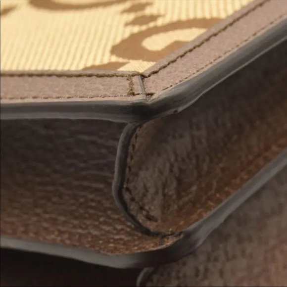 GUCCI Monogram Jumbo GG Textured Dollar Calfskin Medium Dionysus Camel Ebony - Picture 9 of 9